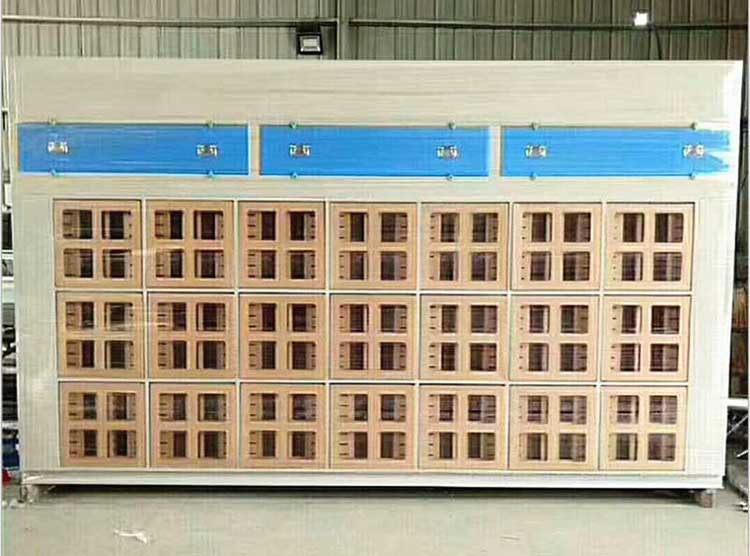 干式噴漆柜多長(zhǎng)時(shí)間更換過濾材料？